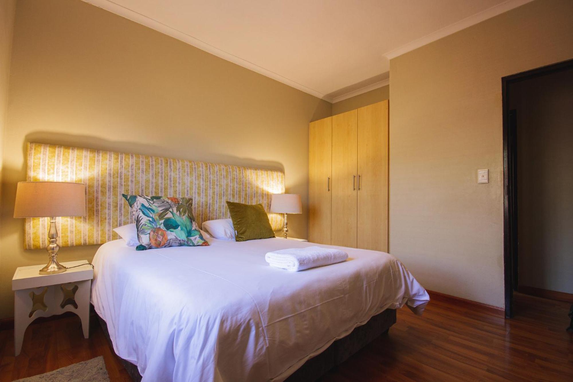 Swellendam Self Catering Villa Room photo