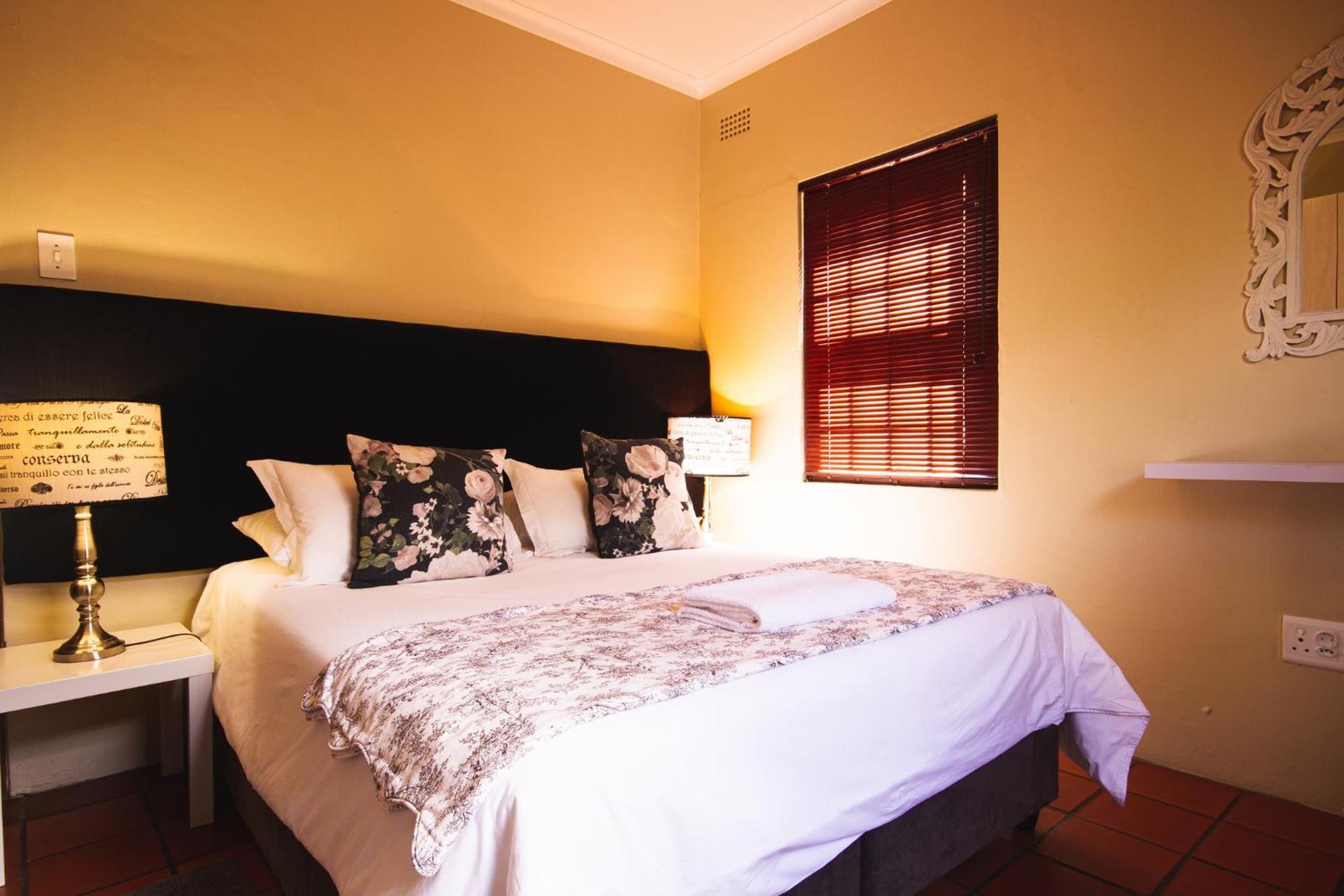 Swellendam Self Catering Villa Exterior photo